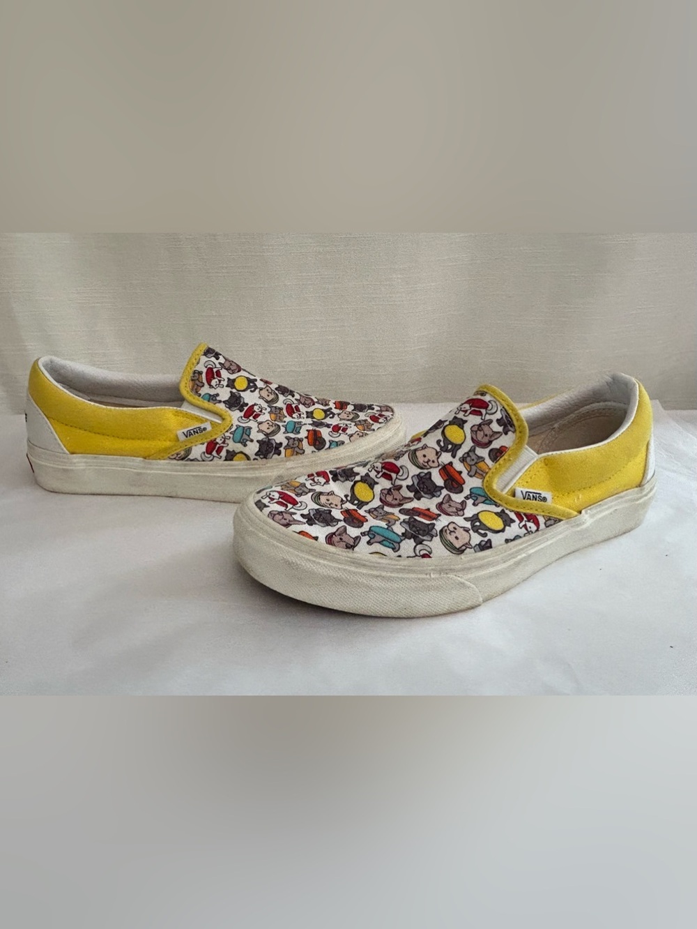 Vans‎ Custom Dog and Cat Slip-On Shoes in White with Yellow Trim